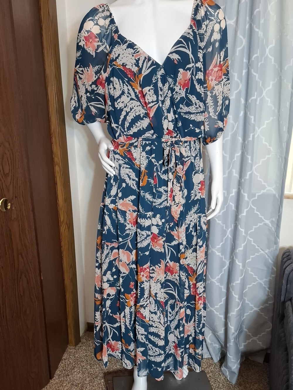 Luxology Teal Floral Maxi Dress with Puff Sleeves